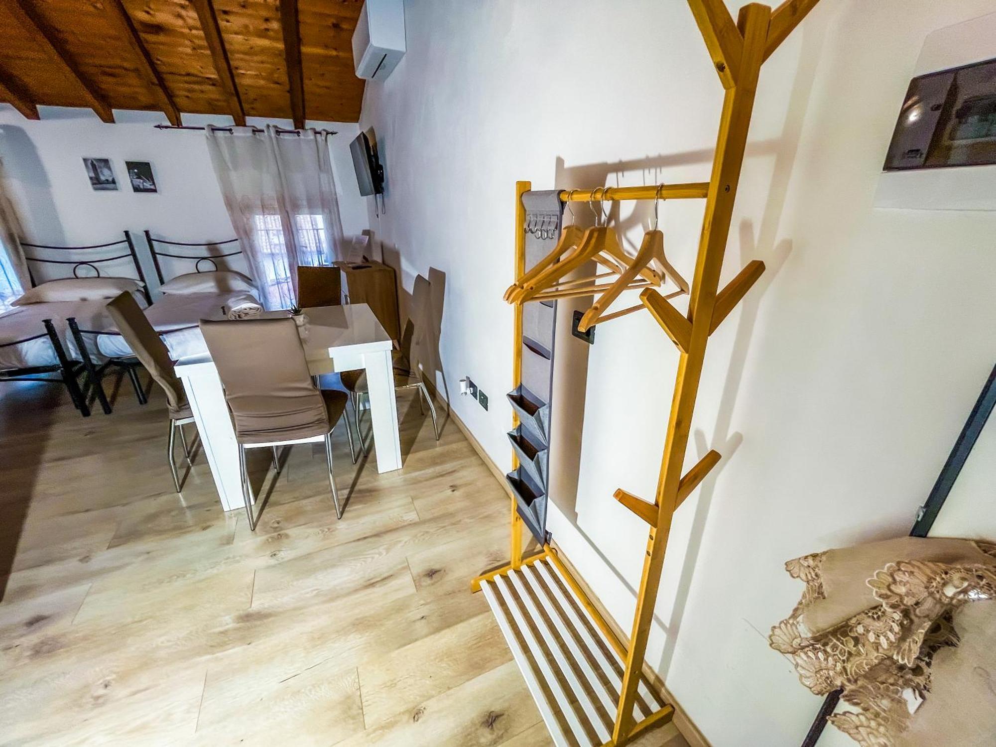 Апартаменты House Brennero 29 Карпи Экстерьер фото